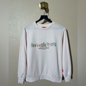 Nintendo Light Pink Crewneck Sweatshirt with Graphic Design